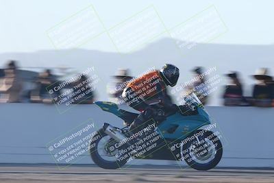 media/Oct-03-2025-CVMA Friday Practice (Fri) [[0c1e57b650]]/4-Racer 3-NRS/Mock Race/